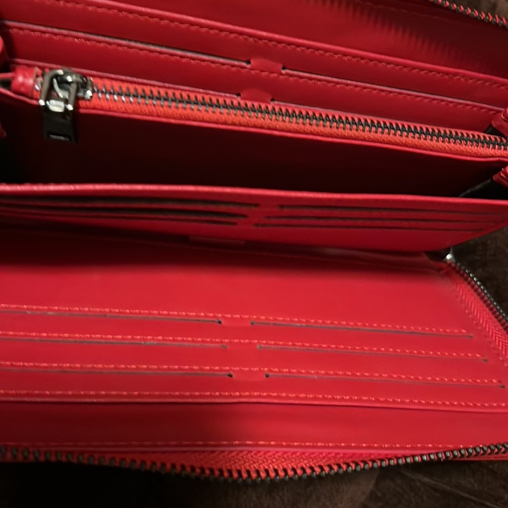 Red full size wallet - Picture 7 of 8
